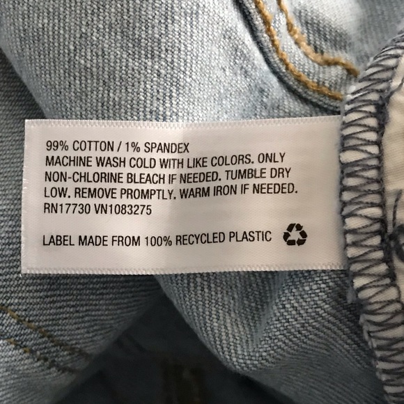 Universal Thread 22w Crop Straight Jeans - Picture 4 of 5